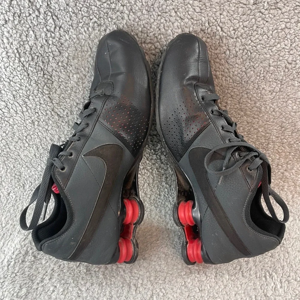 Nike Shox‎ Deliver Mens Size 10.5 Black Red Suede Athletic Shoes 317547-026